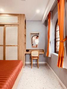 Rova Hotel