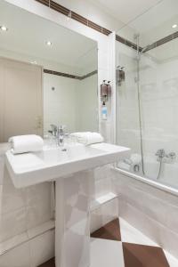 Hotels Hotel Charlemagne by Happyculture : photos des chambres