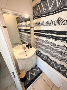 Appartements Appartement du M T2 Montpellier : photos des chambres