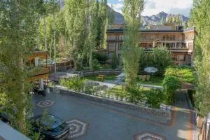 The Silk Route Ladakh - Pituk