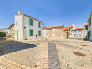 Maisons de vacances A 750m des plages, jolie maison pour 4 : photos des chambres