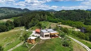 Svetli Raj - Ravnice-Desinićke