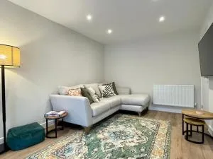 Bella Vista - 30 minute walk to beach, dog friendly, garden, parking - Langton Matravers