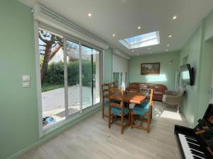 Maisons de vacances Maison familiale proche de Varaville avec jardin clos et terrasse : photos des chambres