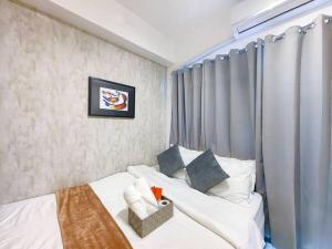 1BR Condotel with Balcony at FAME Residences #FM16