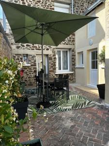Maisons de vacances Le Biardais - Gites du Bessin : photos des chambres