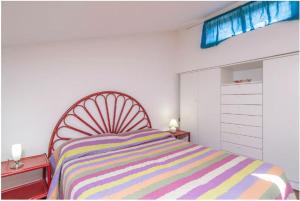 Villetta Gabri, Palau img8