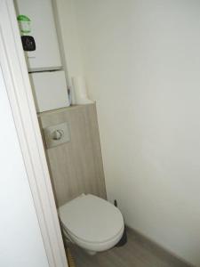 Bel appartement 2 pièces climatisé 500m centre