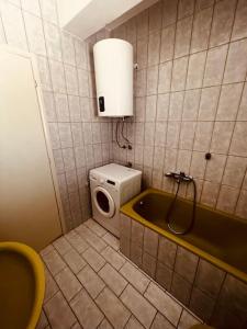 spacious apartment with view