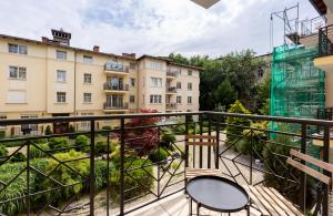 Sopot City Centre Apartment by BookingHost