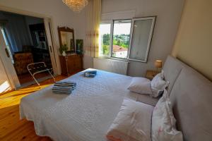 Methoni Sea View Olive House