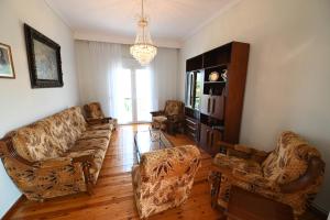 Methoni Sea View Olive House