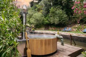 Camps Bay Forest Pods