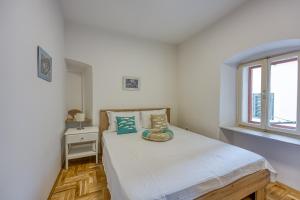 Old Bay Leave Town Apartment - Happy Rentals