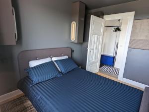 Lost & Found 3 - with 4 bikes