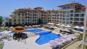 Апартаменти Бяла Бийч - Apartments Byala Beach - Byala