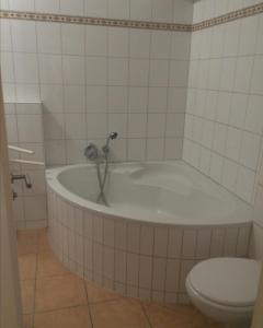 Friedrich-Ebert-Str Düsseldrf Apartment