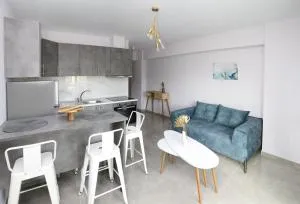 Alexandra Comfort Apartments - Chaïdeftón