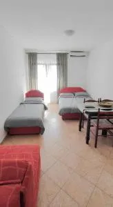 Zlatni Pijesak Studio Apartmani - Čanj