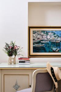 Deluxe Double Room with Sea View room in Grand Hotel Angiolieri