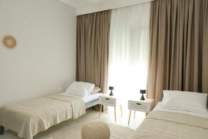 Freya Apartments Spacious 85mt Private Home