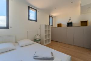 Villas Piscine, clim, terrain de petanque et jeux enfants : photos des chambres