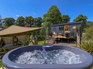 Portland Luxury Glamping - 雷特福德