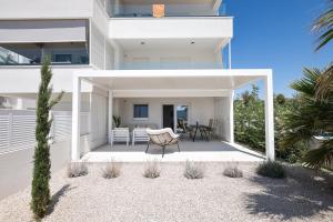 2 bedroom apartments Maris with terrace 