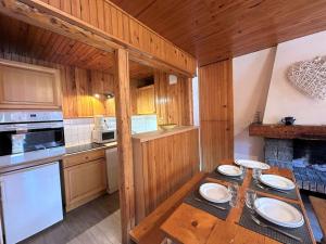 Studio confortable au centre de Méribel, proche pistes et commerces, parfait pour 4 personnes - FR-1-180-4