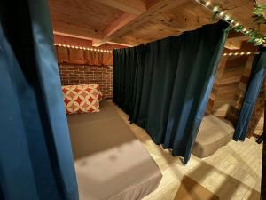 New open Hotel Jungle fun fun J5 USJ10 minutes