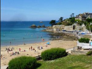 Maisonnette de ville proche de la grande plage