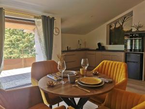 Appartements Le Nid en Chante Vue Panoramique : Appartement 1 Chambre