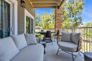 Whiskey River - Texas Music Theme in Historic Gruene, Riverfront on the Guadelupe River