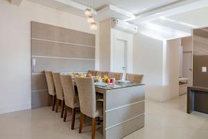 Ampla Cobertura pertinho da Praia de Bombinhas