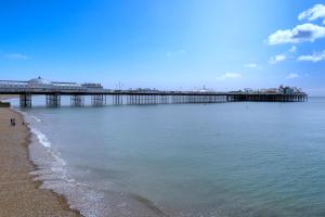 Upper Rock Brighton – Guest House