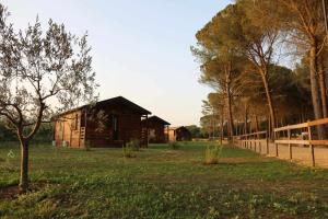 RaMi Rural Resort con piscina e vicino al mare