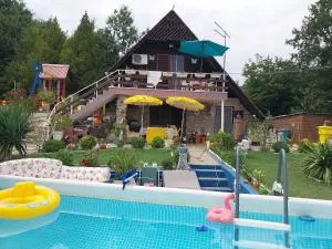 Vikend kuća Nikolić - Predejane