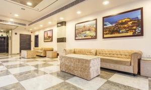 FabHotel Prime Rester Select