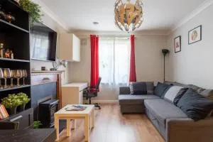Inviting 2BD Flat 15 Mins from Heart of Dublin! - Haroldʼs Cross