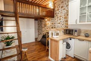 Lovely air-conditioned studio - Vieil Antibes