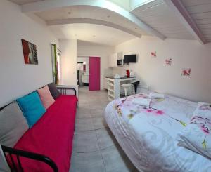 Maisons de vacances Les gites du Pavachon au porte du Puy duFou : photos des chambres