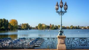 Coquet appartement à 15mn de Paris et 10 mn de Stade de France, wifi, Netflix,