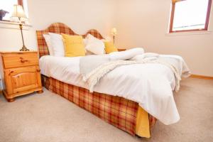 Grieves Cottage near loch fleet