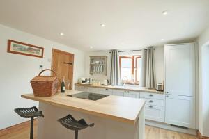 Cedar lodge - Hopewell