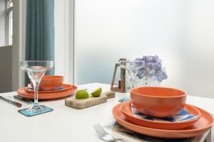 Host & Stay - Islingword Studio