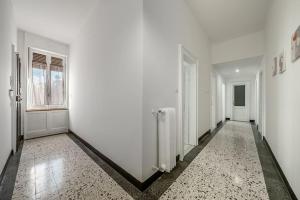 FERRARI - Stazione e centro città