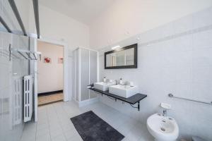 FERRARI - Stazione e centro città