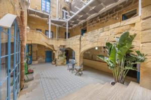 Room 2 - family room x 3 by Solea - 3hvězdičkové hotely ve městě Għarb