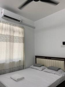 Homestay73 - Parit Raja