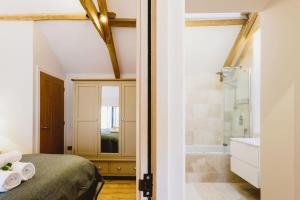 The Hay Barn - Hopewell